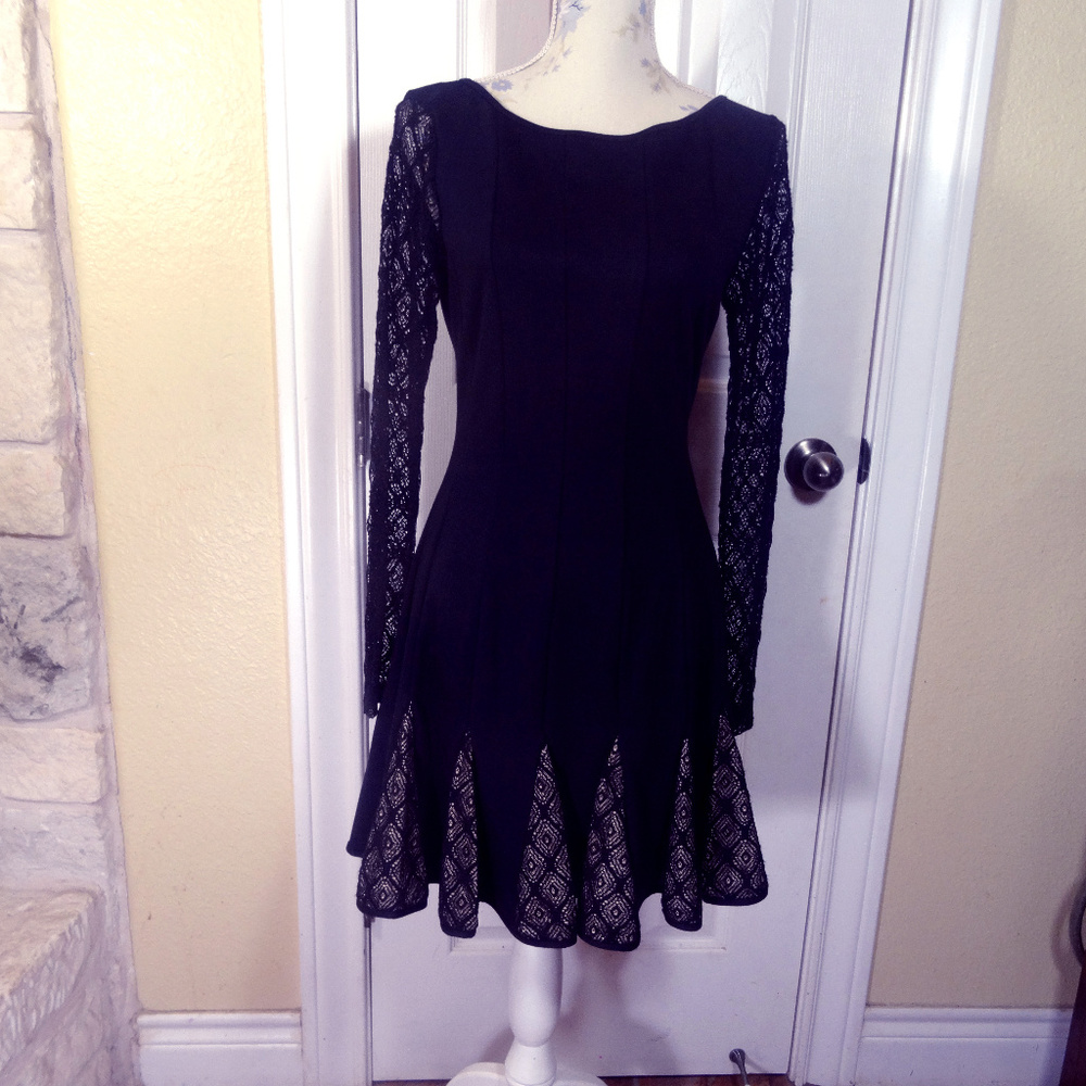 Catherine Malandrino Black Gold Accent Lace Dress